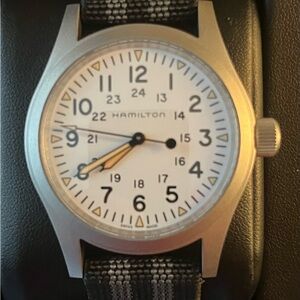Hamilton Khaki Field Mechanical Men's Watch H69439411- 38mm- Mint condition